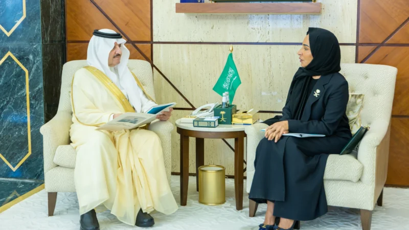أمير الشرقية يطلع على خطط “ابصر” لتعزيز المسؤولية الاجتماعية والتنمية المستدامة