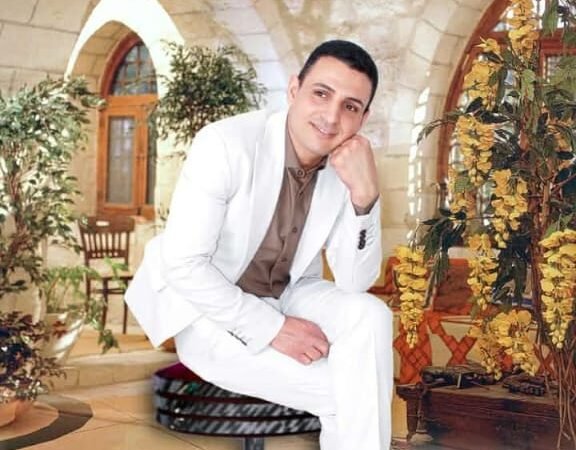 دكتور  كيرلس ثابت سعد جيد   استشاري صحه نفسيه وارشاد اسري وتربوي  وسفير الصحه النفسيه